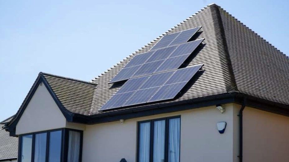 The use of artificial intelligence increases the efficiency of rooftop solar panels